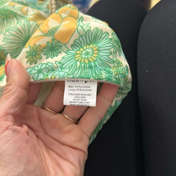 FINAL RESORT TWO PIECE RUFFLE SLEEVE MINI SET IN FRESH FLORAL - Picture 11 of 12